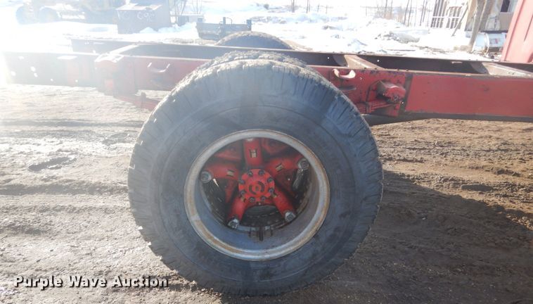 image for item GW9503 1959 Ford F700 truck cab and chassis