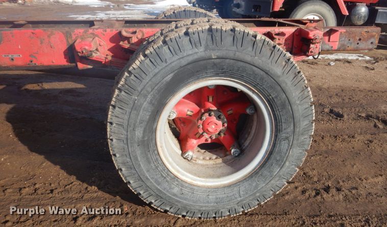 image for item GW9503 1959 Ford F700 truck cab and chassis