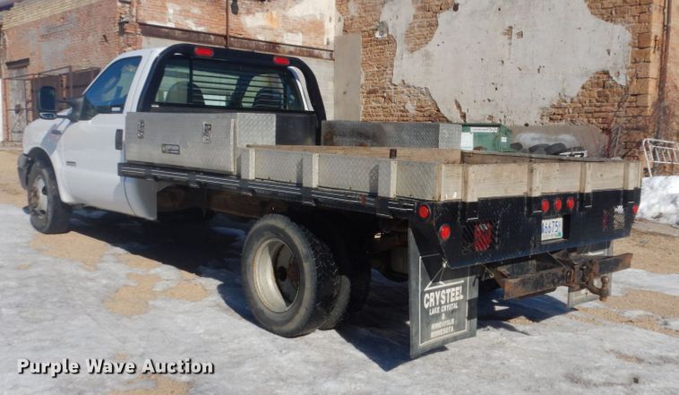 image for item GW9506 2006 Ford F350 Super Duty flatbed pickup truck