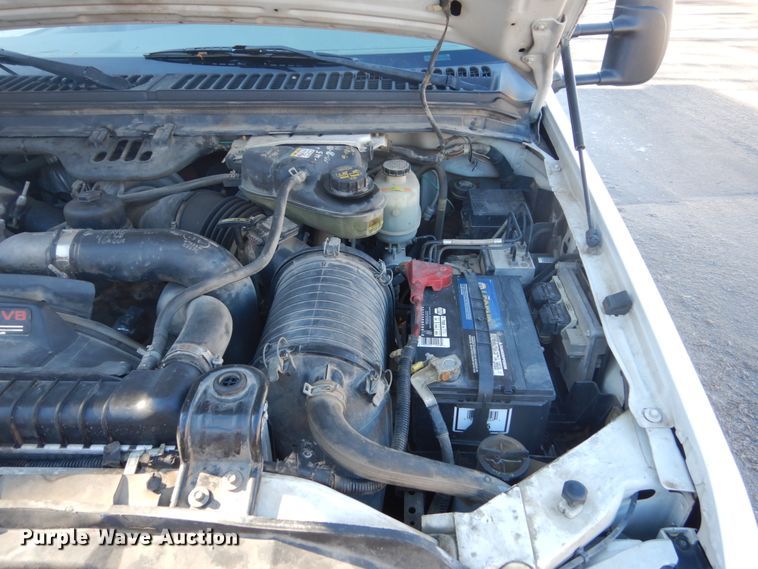 image for item GW9506 2006 Ford F350 Super Duty flatbed pickup truck