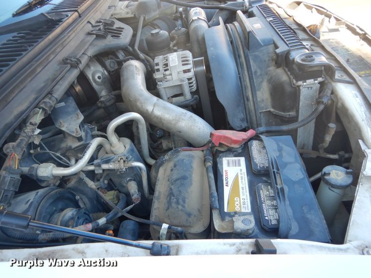 image for item GW9506 2006 Ford F350 Super Duty flatbed pickup truck