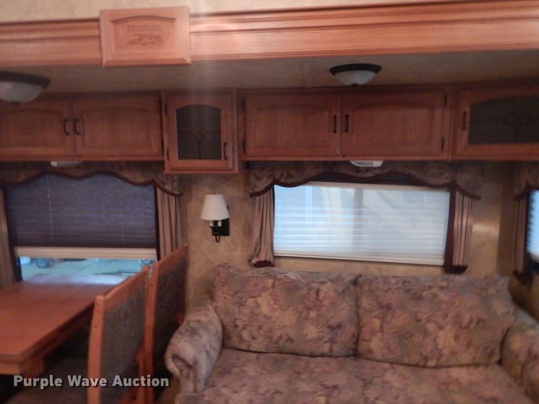 image for item GW9508 2009 Keystone 3665RE camper