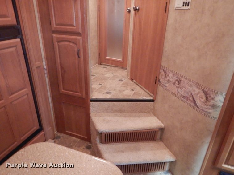 image for item GW9508 2009 Keystone 3665RE camper