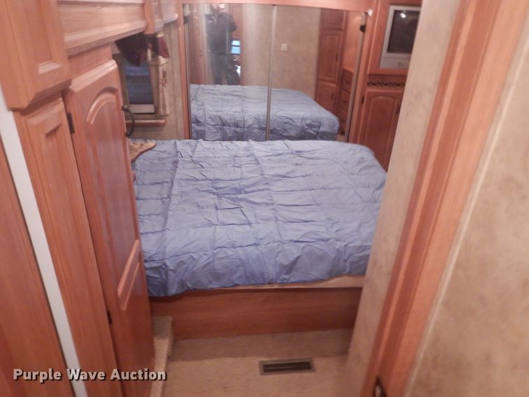 image for item GW9508 2009 Keystone 3665RE camper