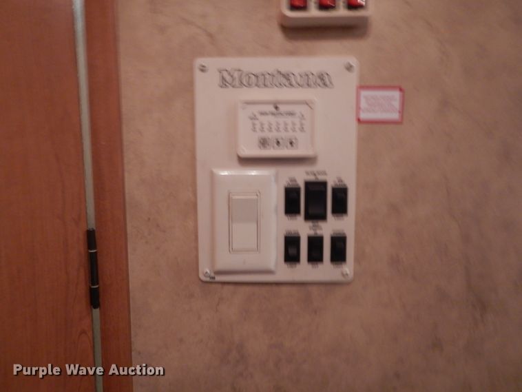 image for item GW9508 2009 Keystone 3665RE camper