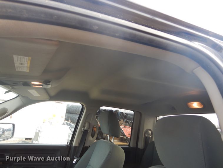 image for item GW9522 2013 Dodge Ram 1500 Quad Cab pickup truck