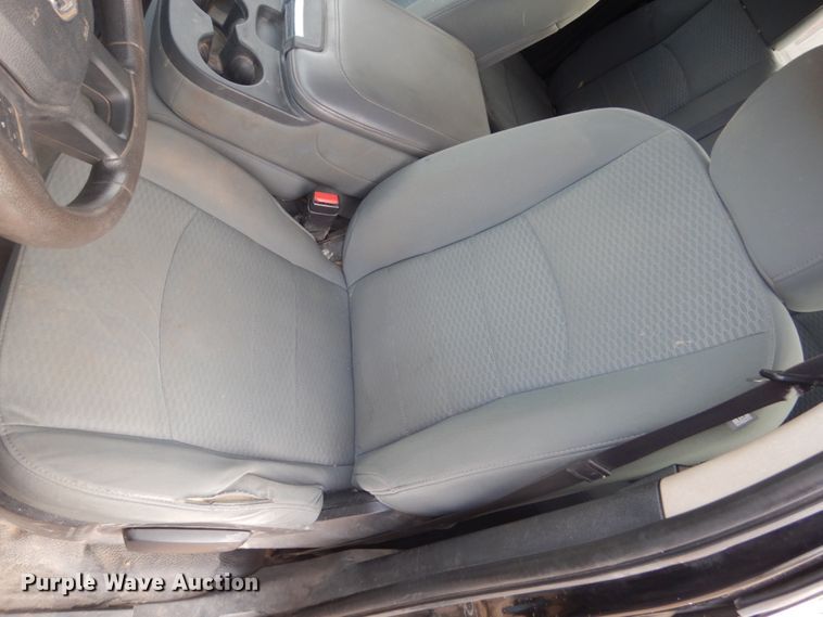 image for item GW9522 2013 Dodge Ram 1500 Quad Cab pickup truck