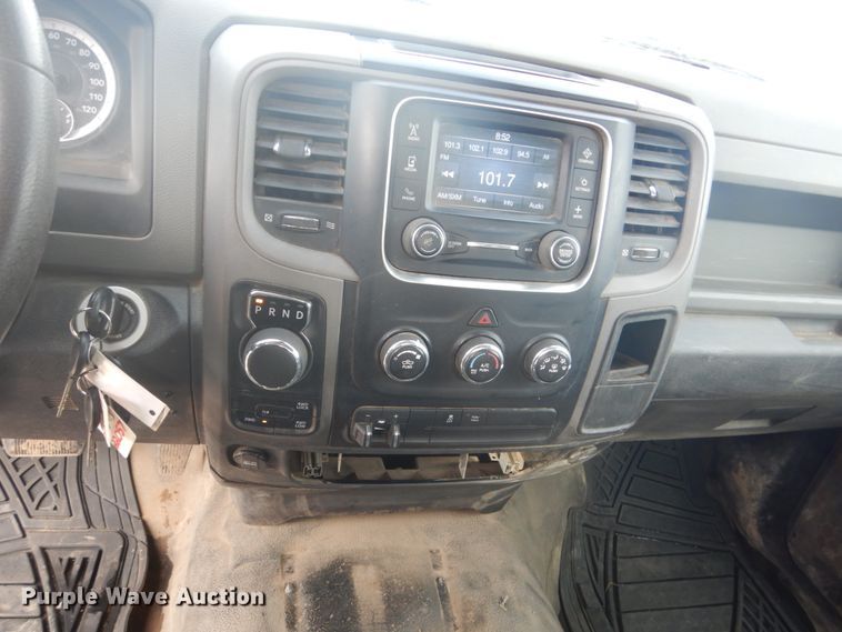 image for item GW9522 2013 Dodge Ram 1500 Quad Cab pickup truck