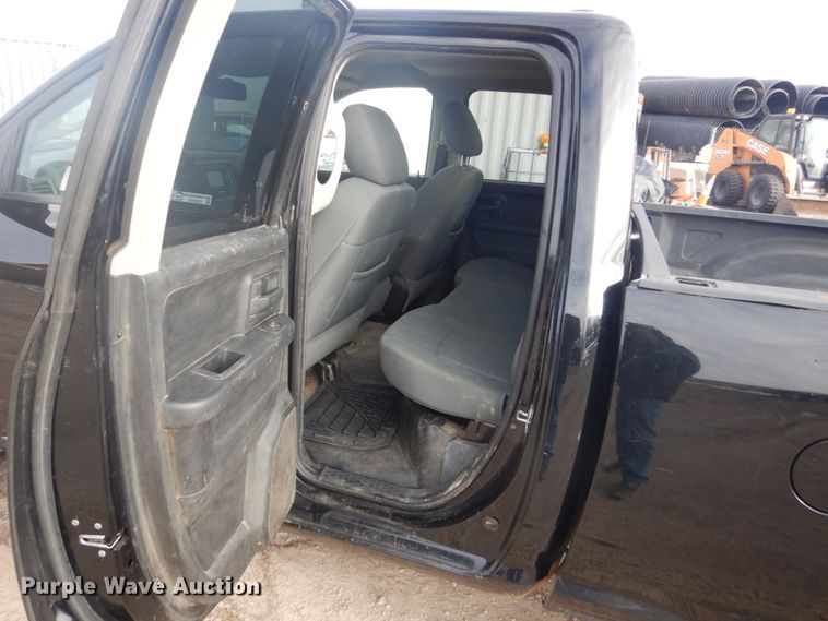 image for item GW9522 2013 Dodge Ram 1500 Quad Cab pickup truck