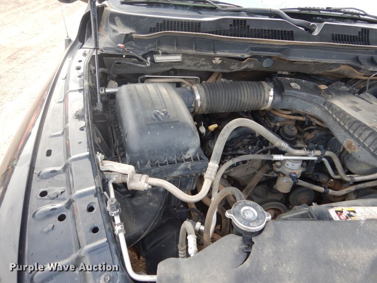 image for item GW9522 2013 Dodge Ram 1500 Quad Cab pickup truck