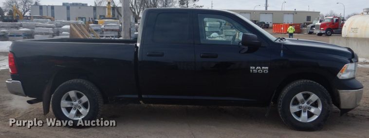 image for item GW9523 2013 Dodge Ram 1500 Quad Cab pickup truck