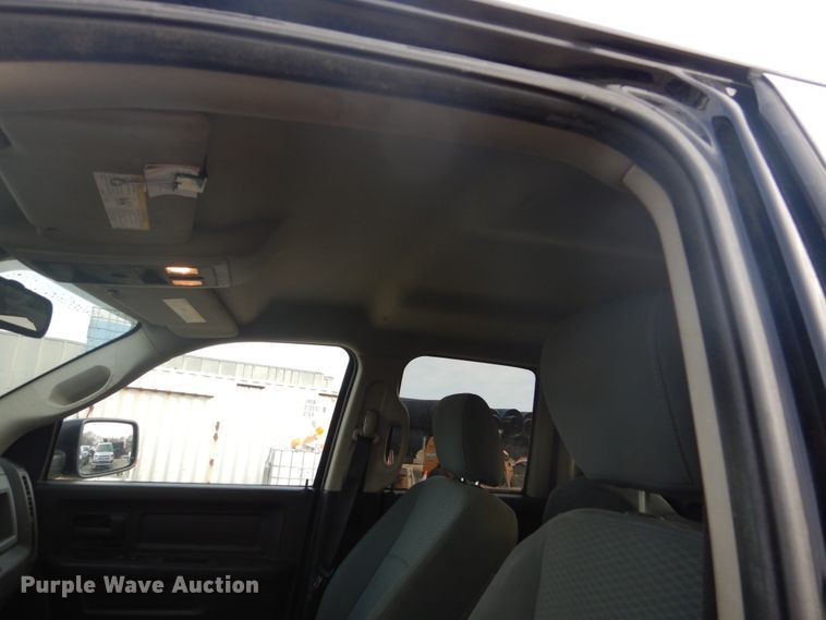 image for item GW9523 2013 Dodge Ram 1500 Quad Cab pickup truck