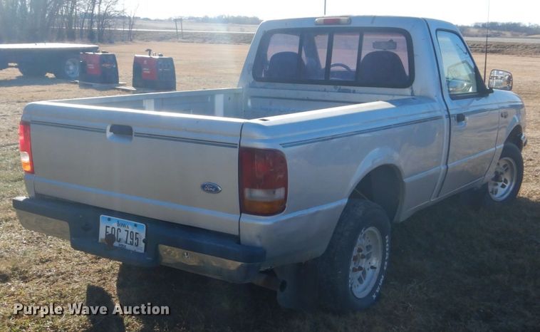 image for item GW9543 1994 Ford Ranger pickup truck