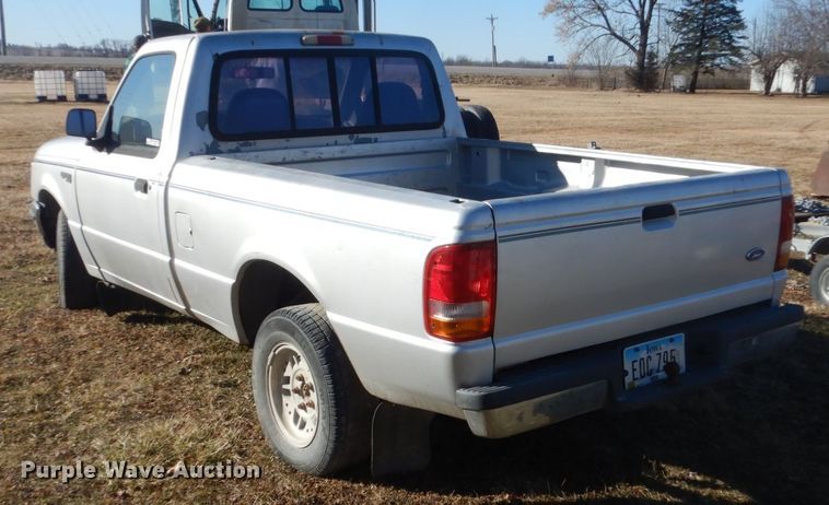 image for item GW9543 1994 Ford Ranger pickup truck