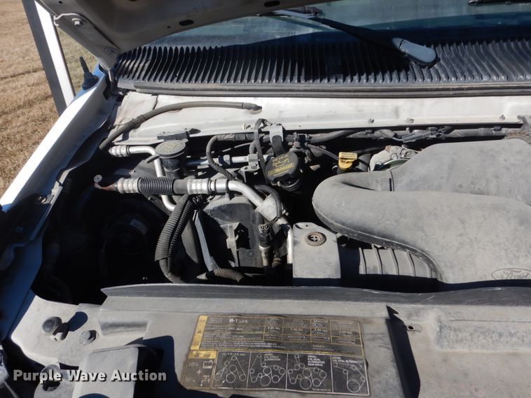 image for item GW9544 2011 Ford Econoline E450 shuttle bus