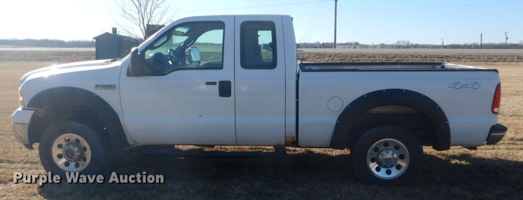 image for item GW9545 2006 Ford F250 Super Duty SuperCab pickup truck