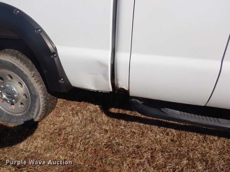 image for item GW9545 2006 Ford F250 Super Duty SuperCab pickup truck