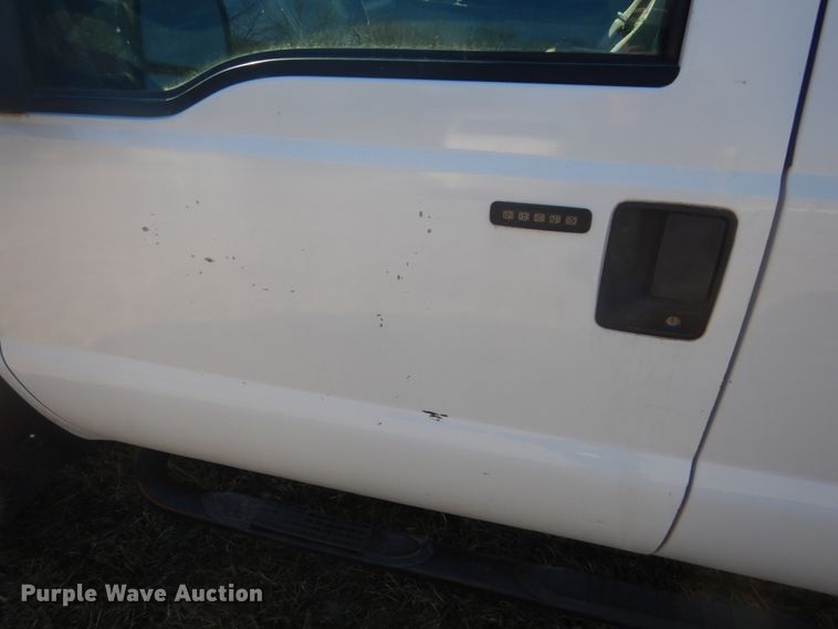 image for item GW9545 2006 Ford F250 Super Duty SuperCab pickup truck