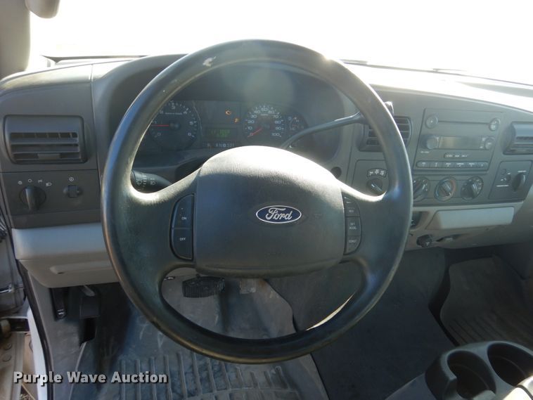 image for item GW9545 2006 Ford F250 Super Duty SuperCab pickup truck