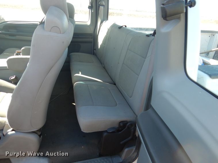 image for item GW9545 2006 Ford F250 Super Duty SuperCab pickup truck