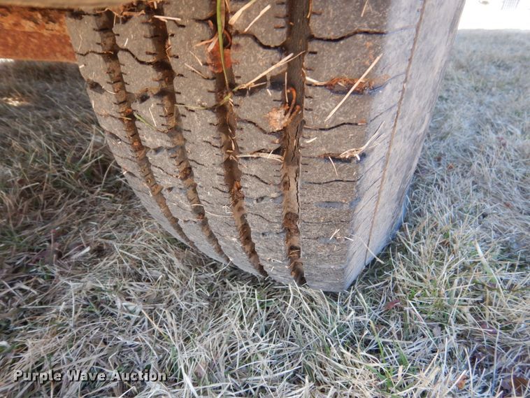 image for item GW9547 1992 Chevrolet K1500 pickup truck