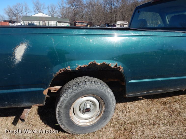image for item GW9548 1997 Chevrolet C1500 pickup truck