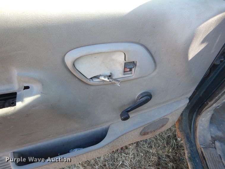 image for item GW9548 1997 Chevrolet C1500 pickup truck