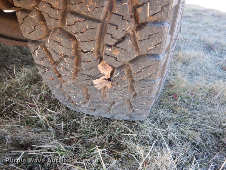 image for item GW9548 1997 Chevrolet C1500 pickup truck