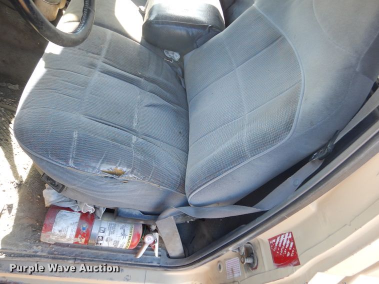 image for item GW9550 1996 Ford F250 Super Duty pickup truck