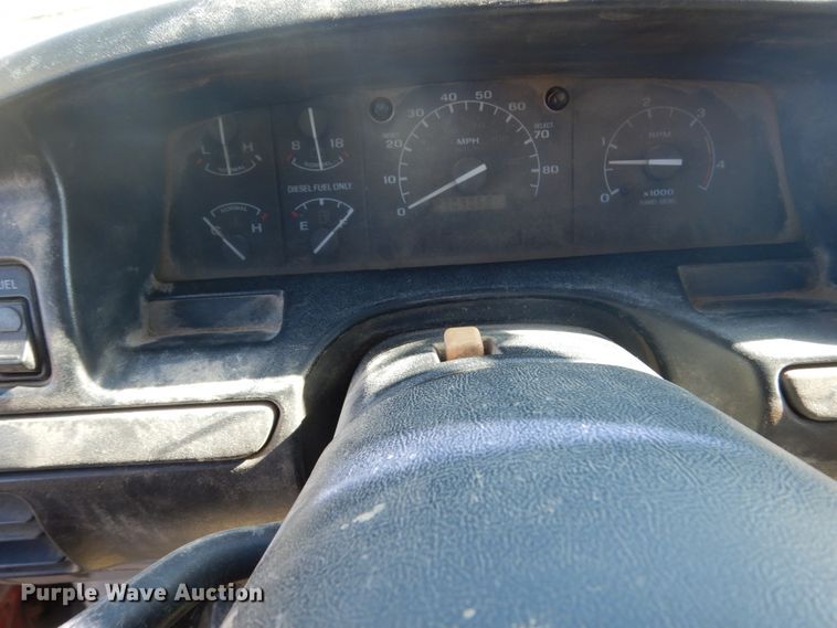 image for item GW9550 1996 Ford F250 Super Duty pickup truck