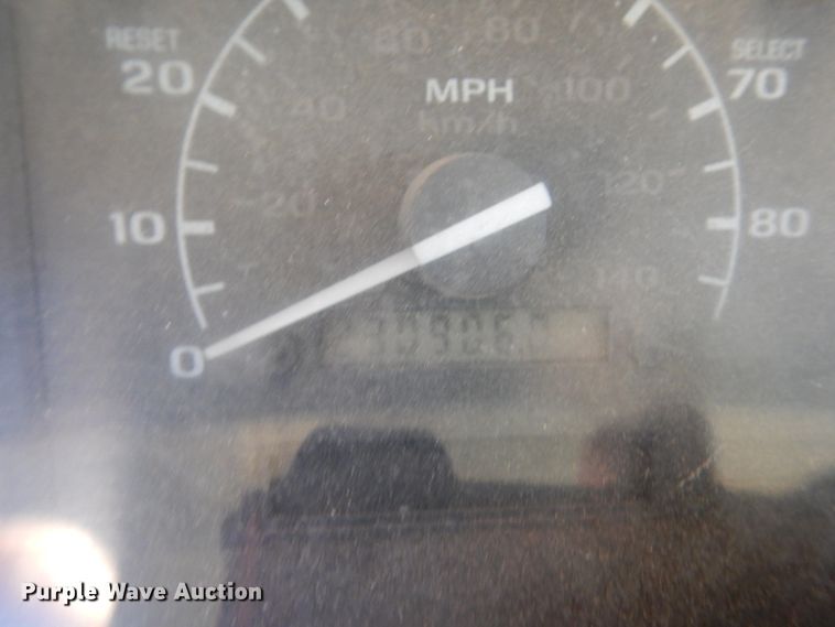 image for item GW9550 1996 Ford F250 Super Duty pickup truck