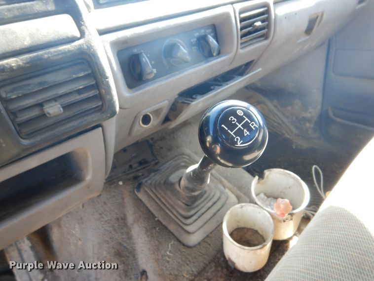 image for item GW9550 1996 Ford F250 Super Duty pickup truck