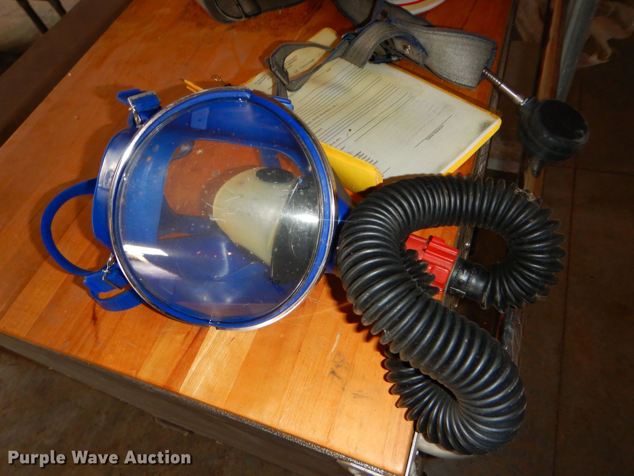 (6) Survivair self-contained respirator units in Stilwell, KS | Item FY9054 sold | Purple Wave