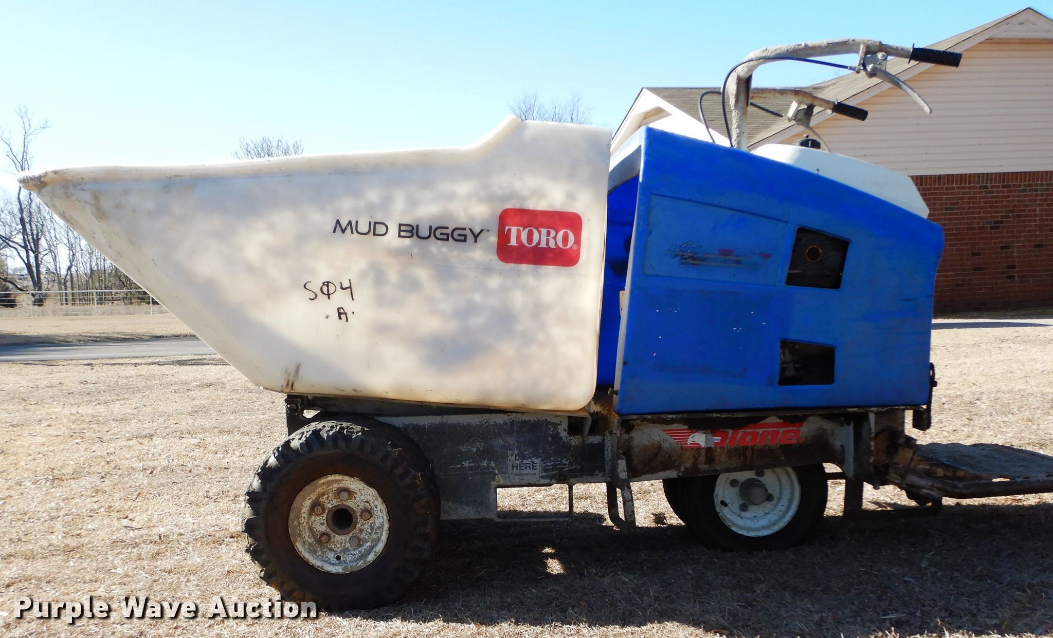 Toro SB 1600 concrete buggy in Marlow, OK Item GK9018 sold Purple Wave