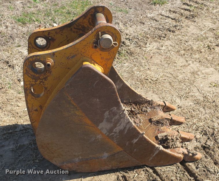 image for item DB10001 19"W backhoe bucket