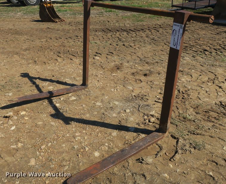 image for item DB10002 41"L x 4"W pallet forks