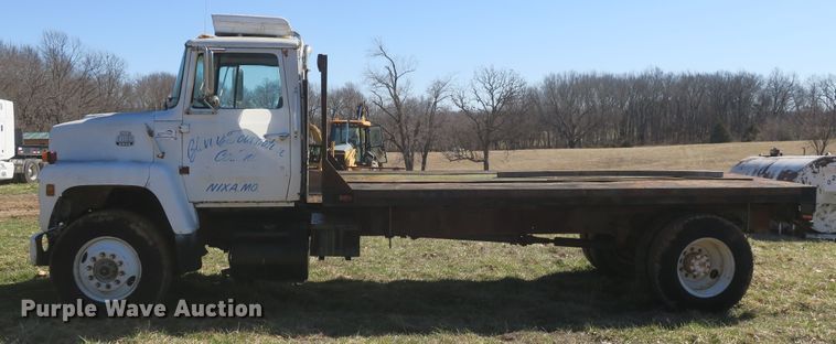 image for item DB10005 1984 Ford 8000 flatbed truck