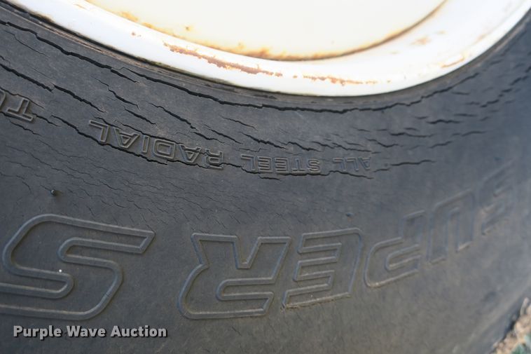 image for item DB10005 1984 Ford 8000 flatbed truck