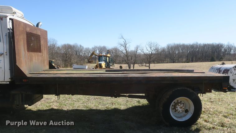 image for item DB10005 1984 Ford 8000 flatbed truck