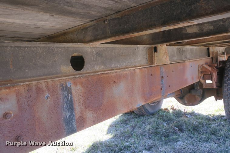 image for item DB10005 1984 Ford 8000 flatbed truck