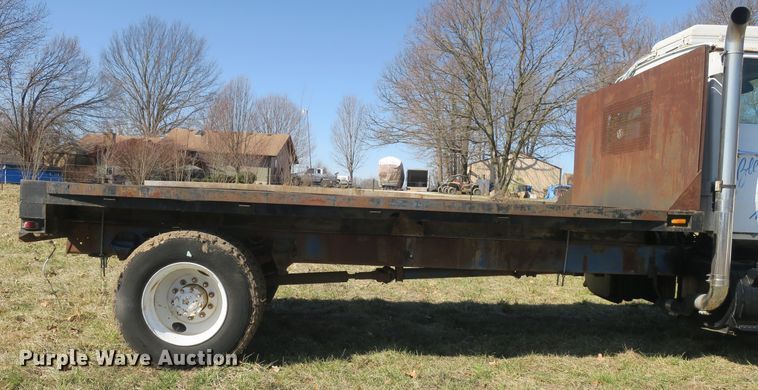 image for item DB10005 1984 Ford 8000 flatbed truck