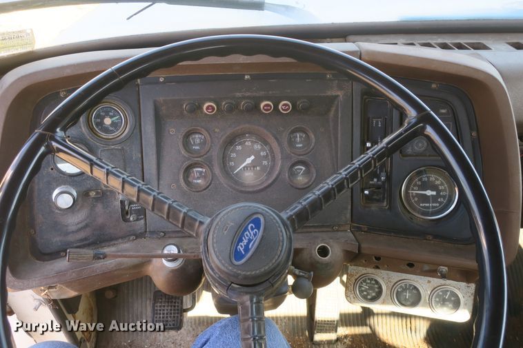 image for item DB10005 1984 Ford 8000 flatbed truck