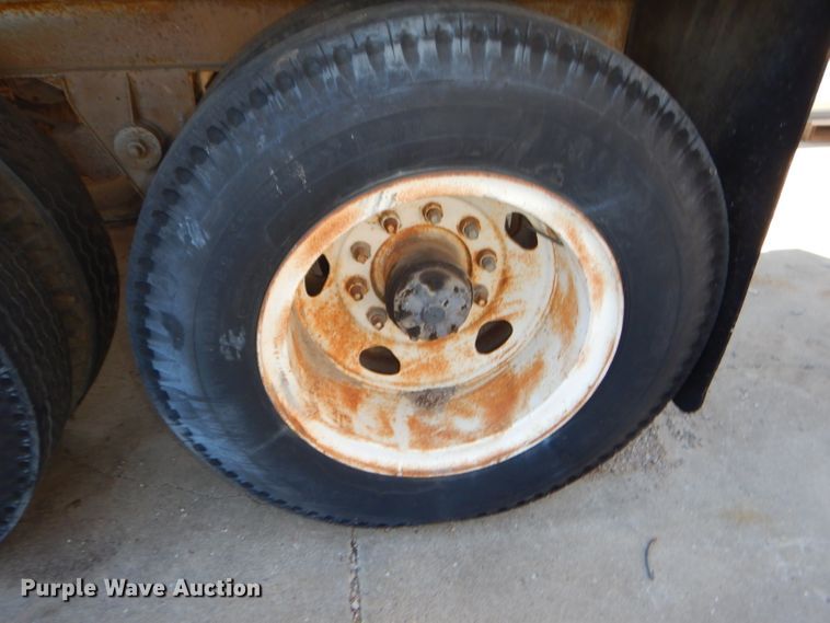 image for item DB6173 Fruehauf dry van trailer