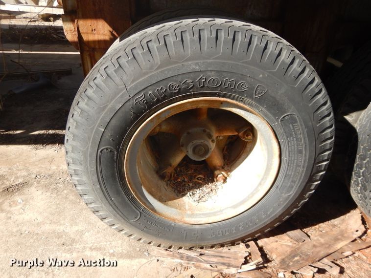 image for item DB6176 1969 Fruehauf tank trailer