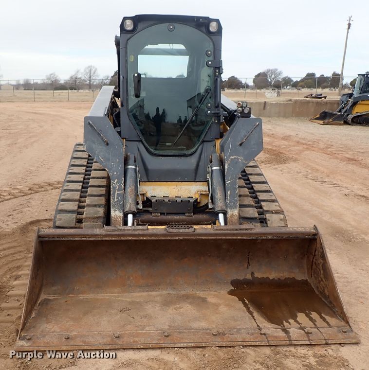image for item DC3301 2012 John Deere 333D  tracked skid steer loader
