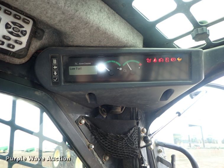 image for item DC3301 2012 John Deere 333D  tracked skid steer loader