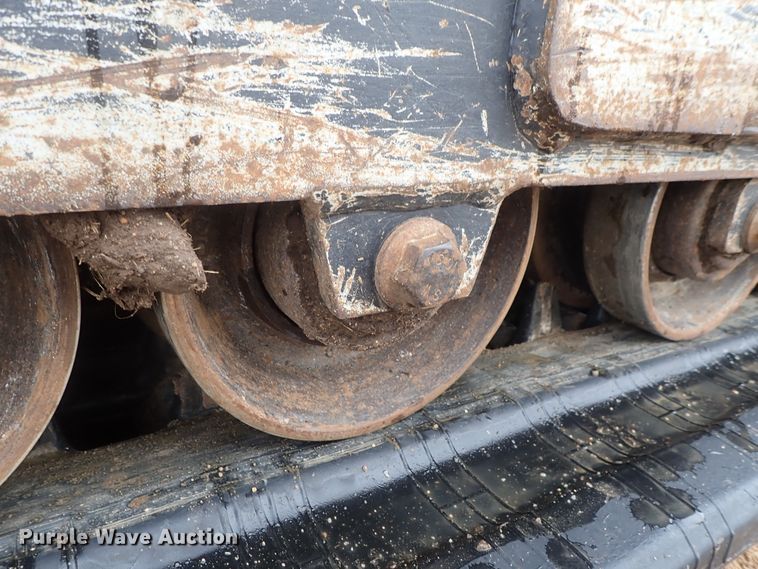 image for item DC3301 2012 John Deere 333D  tracked skid steer loader