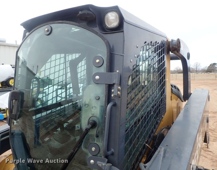image for item DC3301 2012 John Deere 333D  tracked skid steer loader