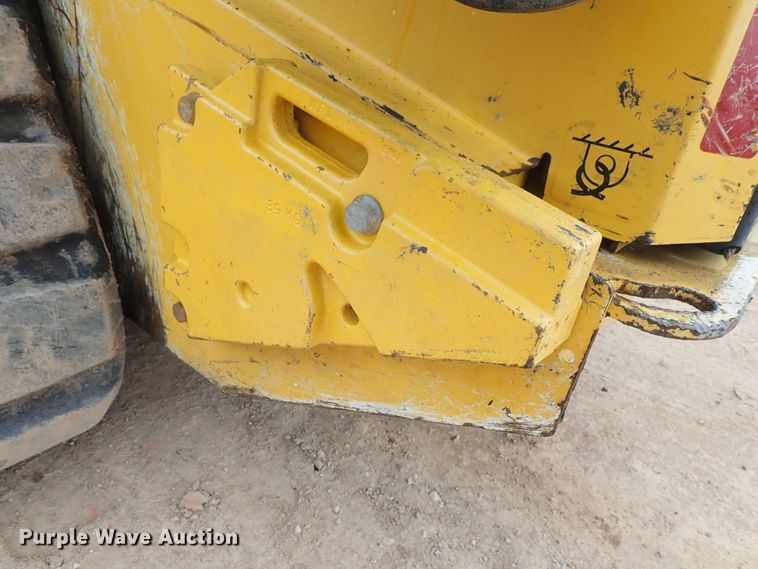 image for item DC3301 2012 John Deere 333D  tracked skid steer loader