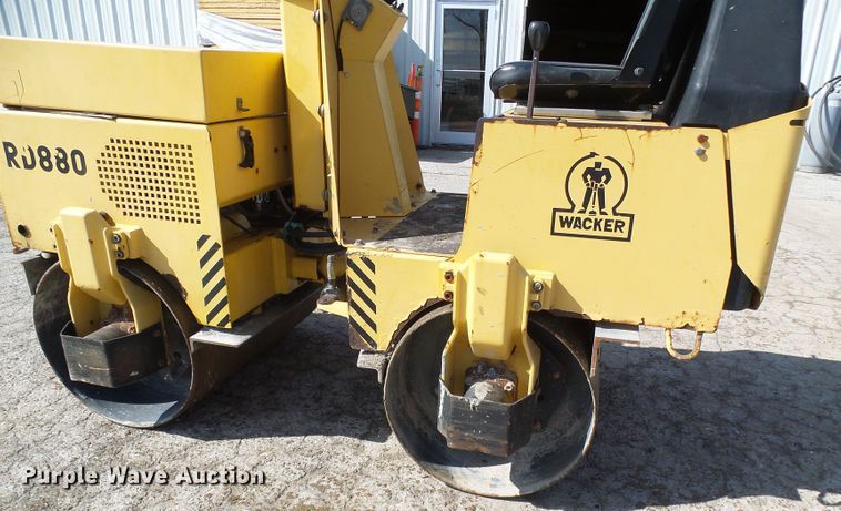 image for item DD1751 Wacker RD880 double drum roller